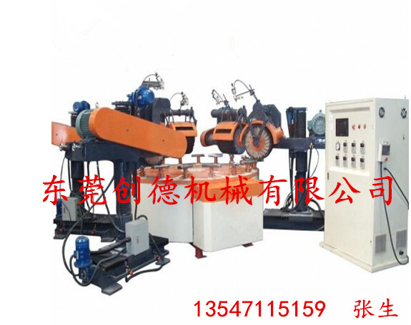 六頭(tou)間歇式(shì)圓盤自(zì)動抛光(guang)機